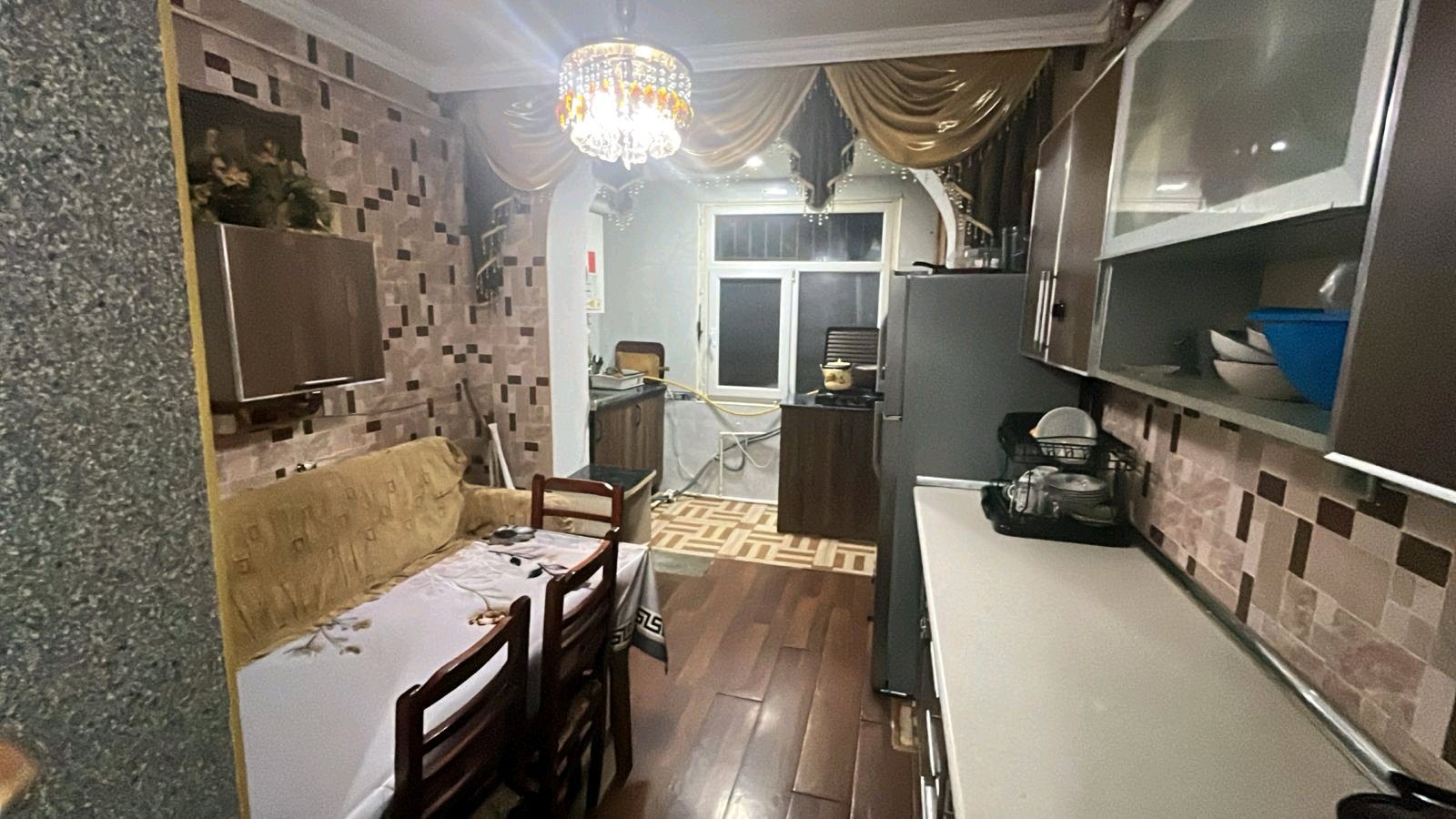 2 otaqlı 60 m² Köhnə tikili Xırdalan şəhəri köhnə bazar Kirayə verilir