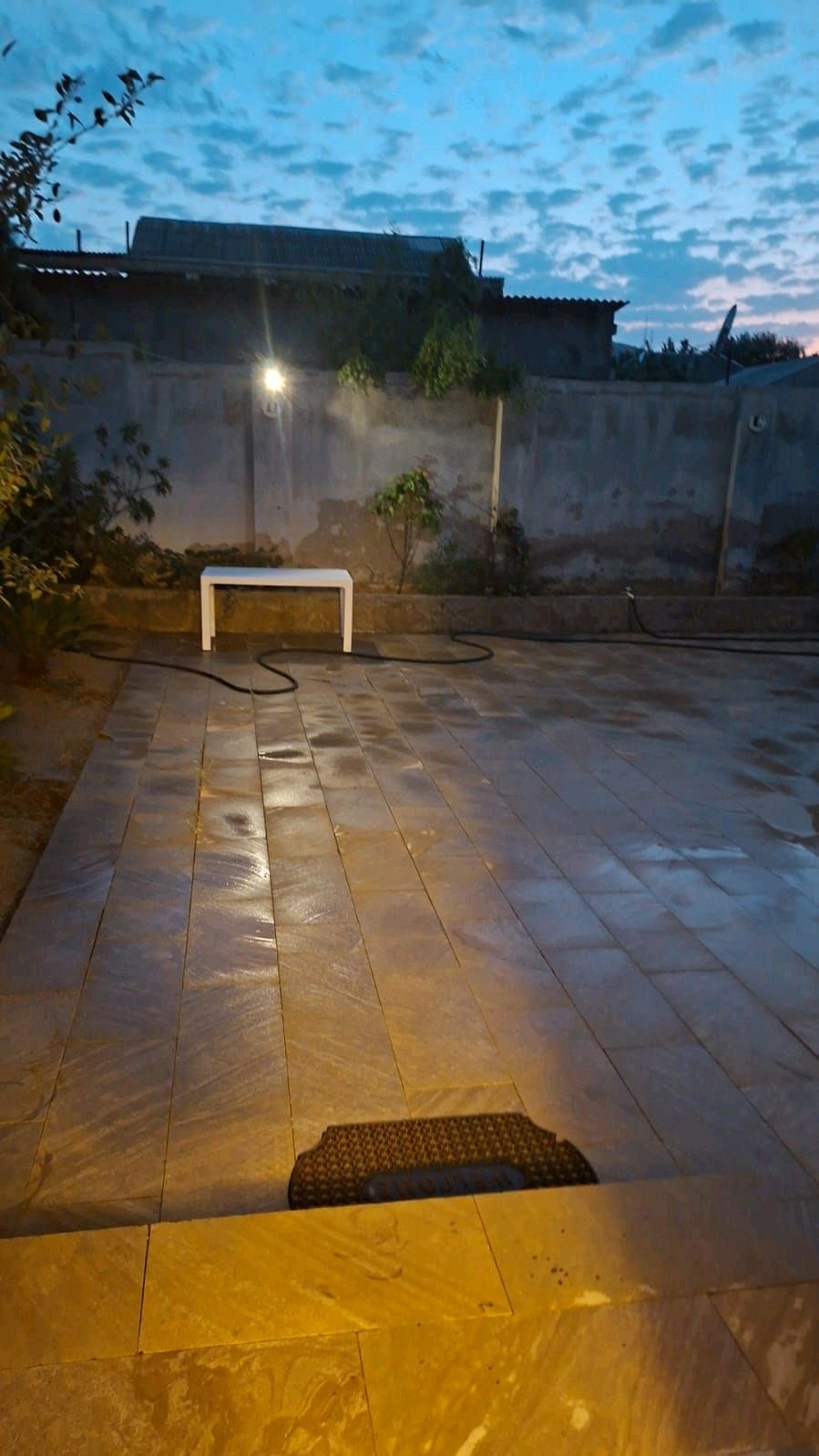Bağ evi 500 m² Xocasen metro yanı