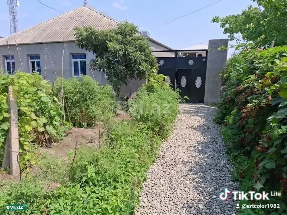 Həyət evi 110 m² Satılır Gəncə ş Qızılqaya qəsəbəsi