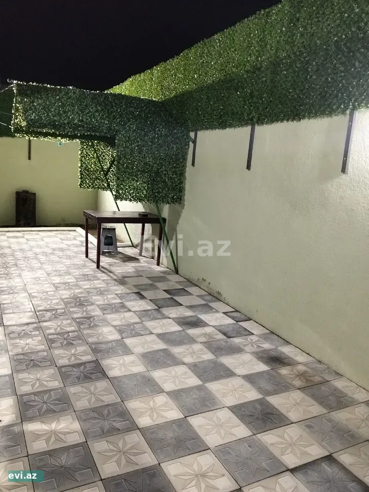 Həyət evi 81 m² Satılır saray qəsəbəsi