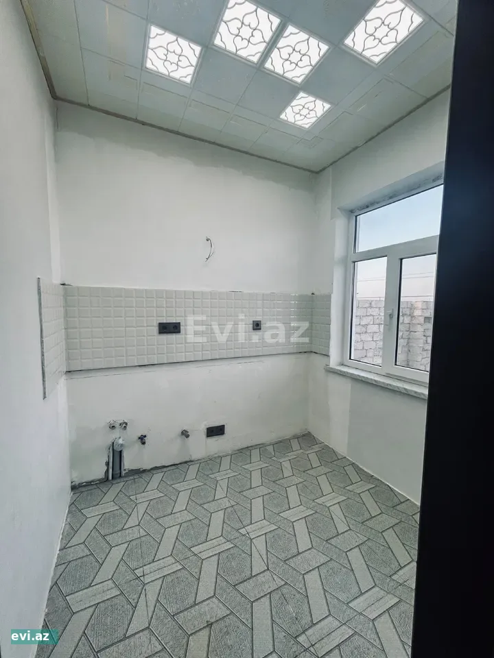 Həyət evi 75 m² Satılır Bakı Șəhəri Suraxanı Rayonu Hövsan qəsəbəsi  Turkana Geden yolda Ticaretin arxasi