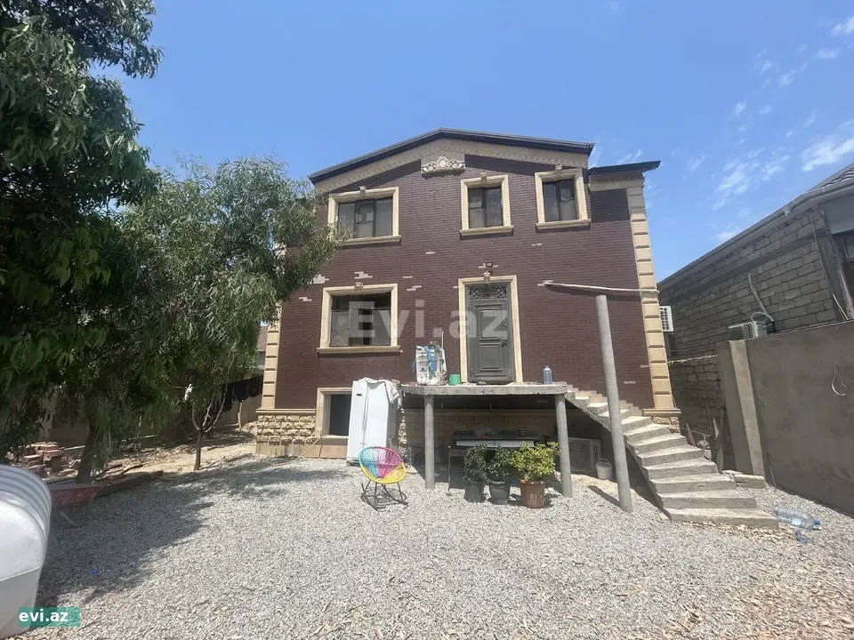 Həyət evi 270 m² Satılır Yeni Ramana