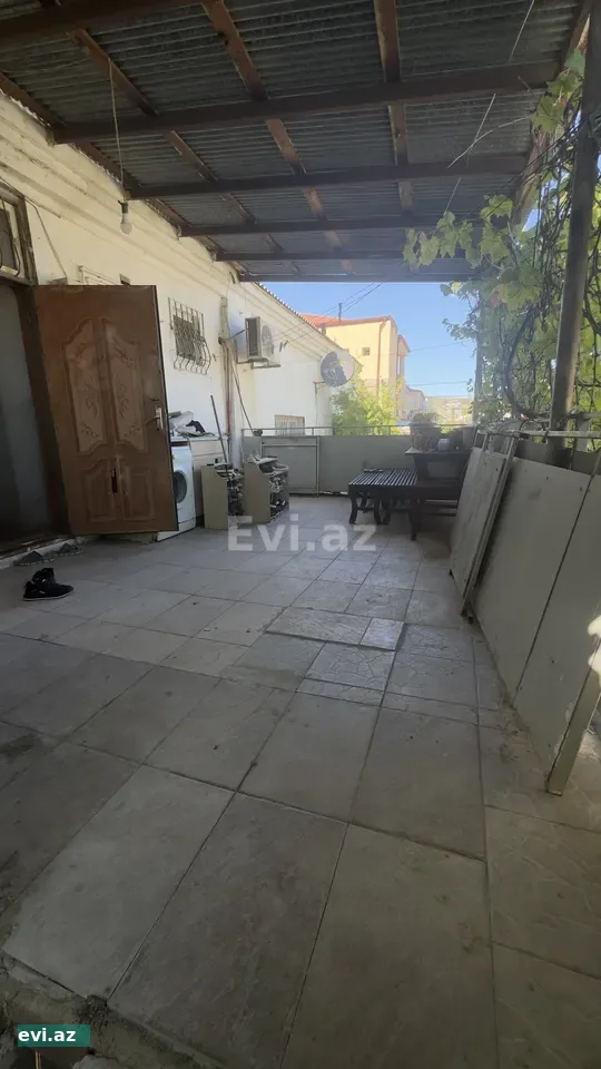 Həyət evi 140 m² Satılır 2 Bayıl 20ci sahə