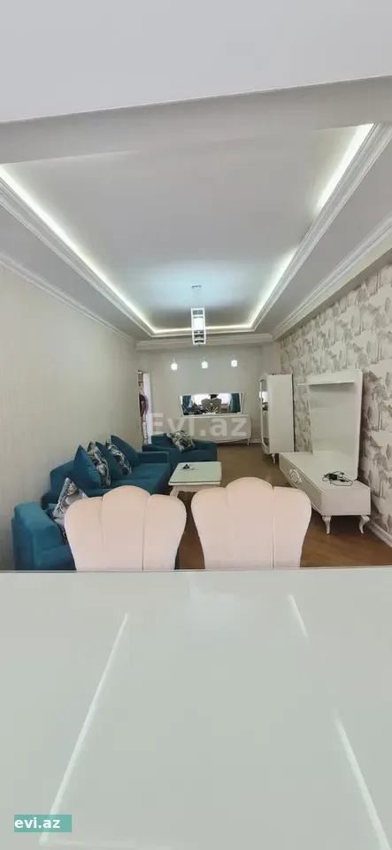4 otaqlı 127 m² Yeni Tikili Satılır Xırdalan prospekt yolun kənarı