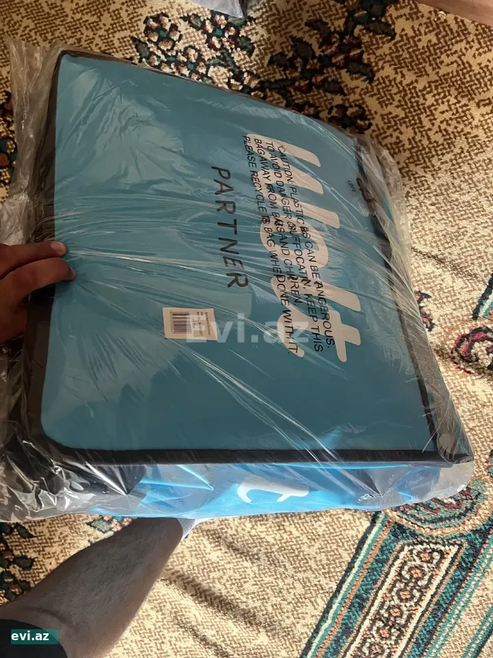Wolt çantası yenidir