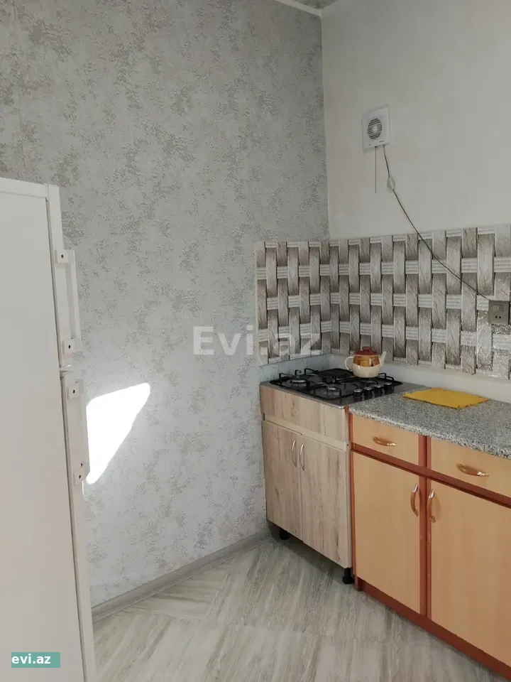 Həyət evi 80 m² Kirayə Verilir Binəqədi 80 sot
