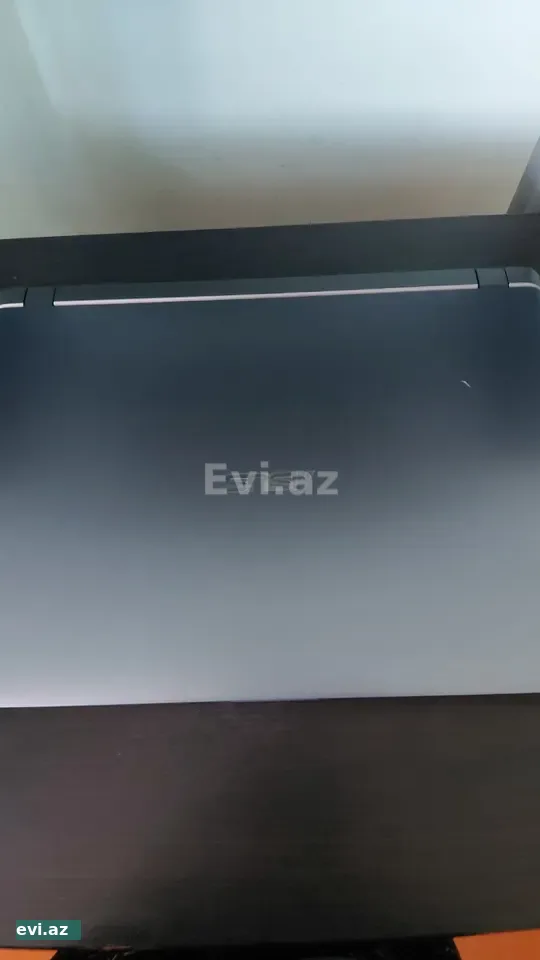 Asus