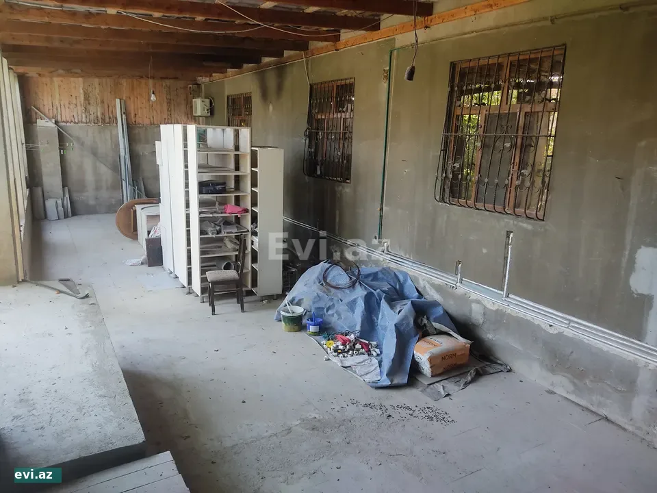 Həyət evi 120 m² Satılır Xocəsən metro 4.5 sot