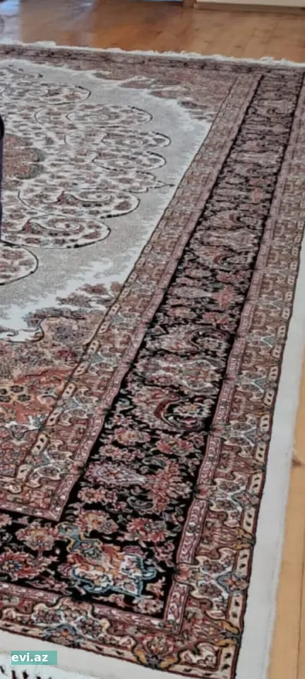 Təbriz Xalçası