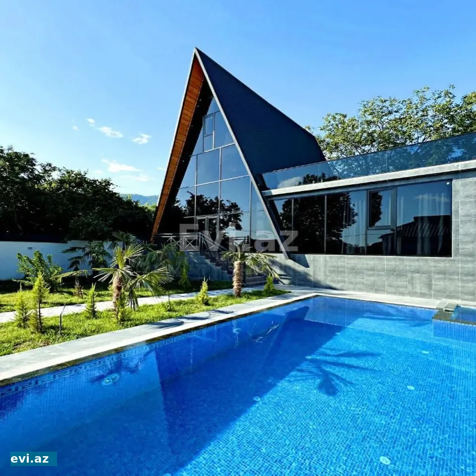 Bağ evi 158 m² Kirayə Verilir qebele 9 sot 2 mərtəbə