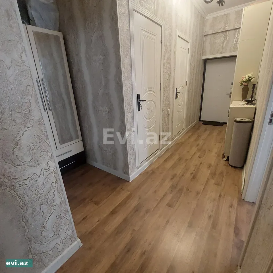 3 otaqlı 85 m² Yeni Tikili Satılır Ceyhun Həsənov küçəsi.