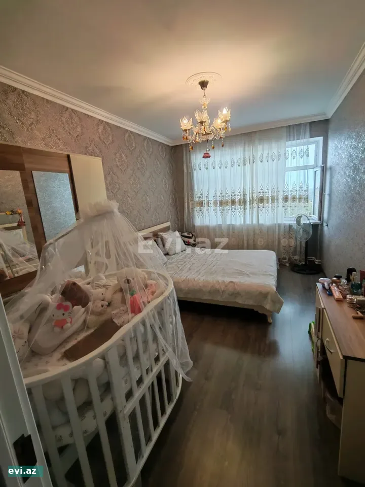 5 otaqlı 100 m² Köhnə tikili Satılır Zığ