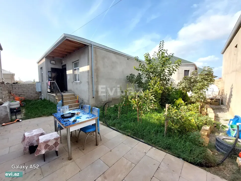 Həyət evi 85 m² Satılır Bine qesebesi 3 sot 1 mərtəbə