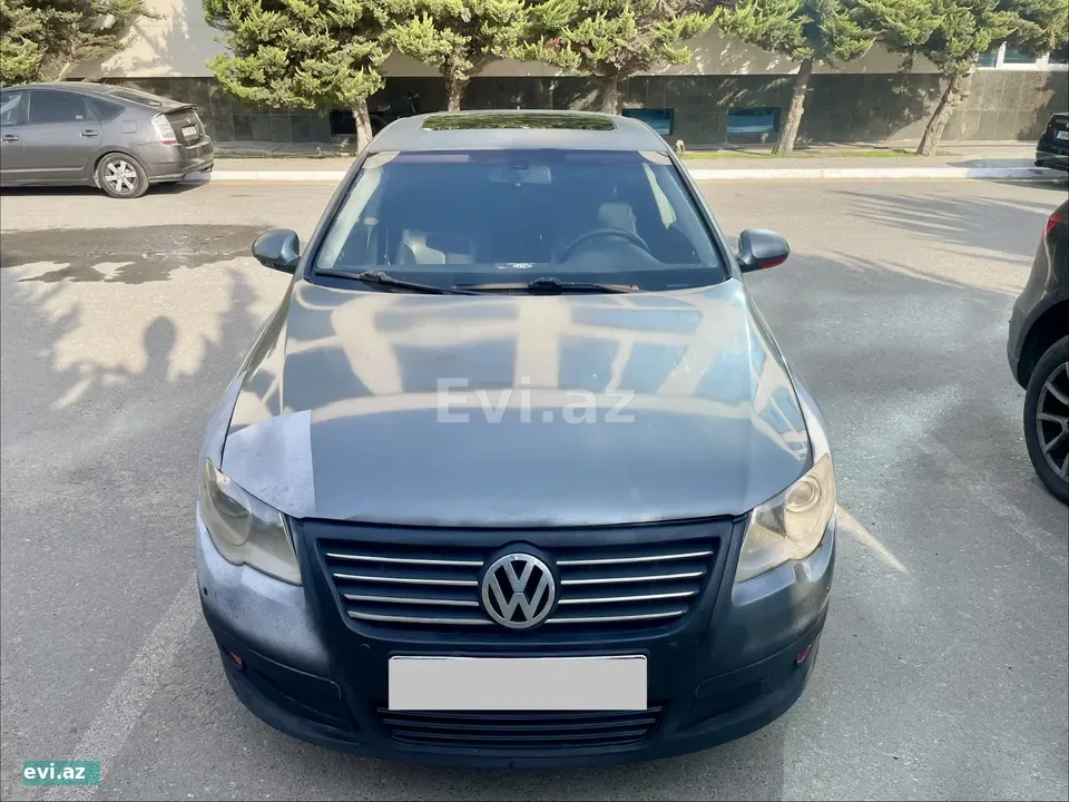 Volkswagen 2007 il 268000 km