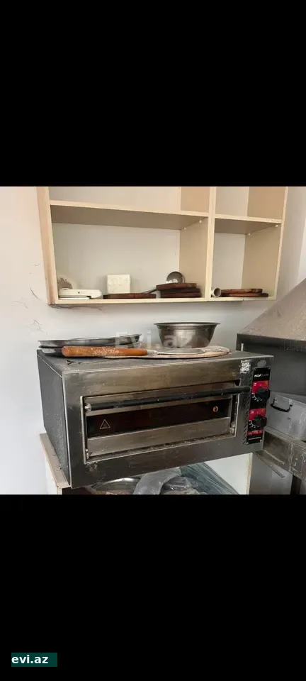 Pizza Bişirən