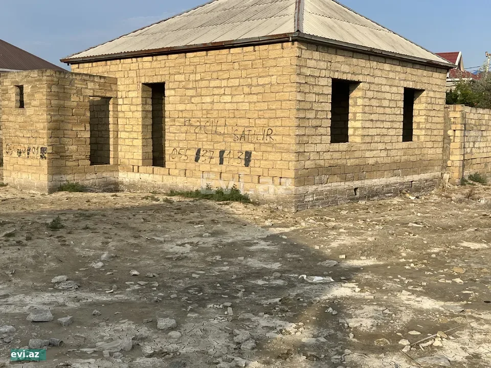 Həyət evi 90 m² Satılır Saray qəsəbəsi 2 sot 1 mərtəbə