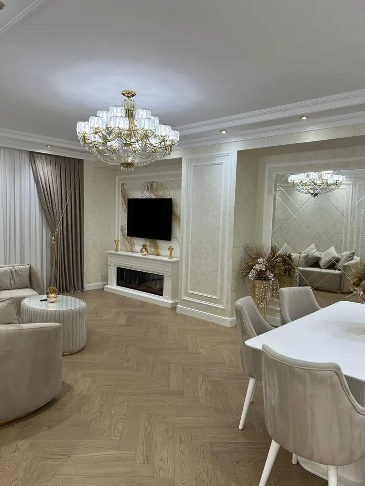 3 otaqlı 133 m² 8 noyabr m. Yeni Tikili Kirayə verilir