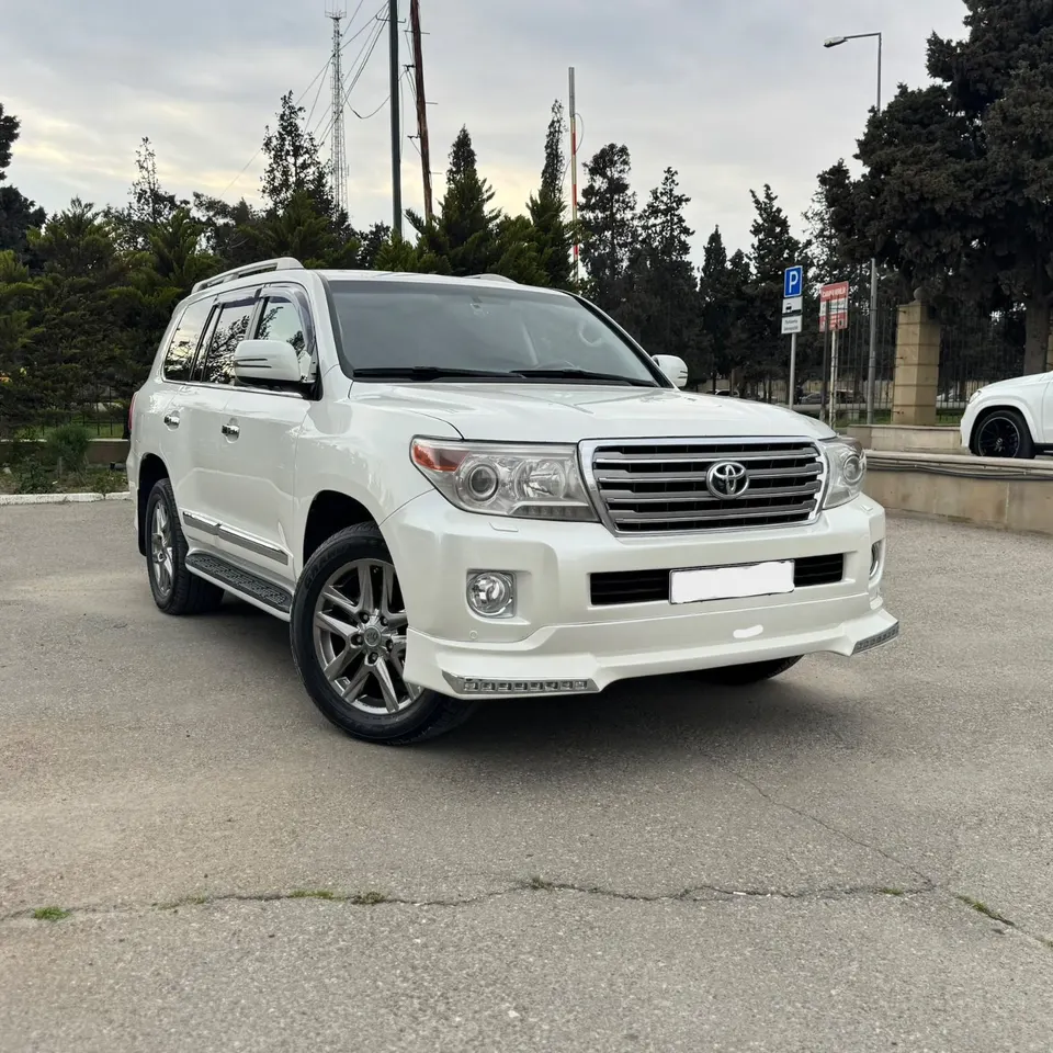 Toyota Land Cruiser Ağ mirvari 2013 il 347000 km