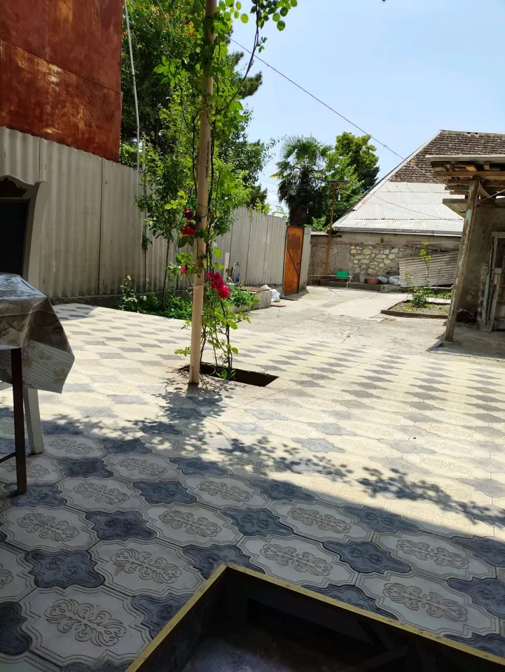 2 otaqlı 50 m² Köhnə tikili Kirayə verilir