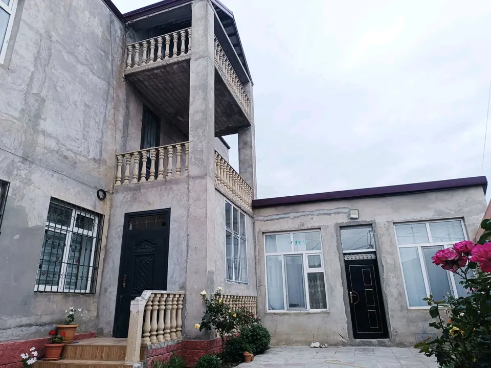 Həyət evi 520 m² Maştağa