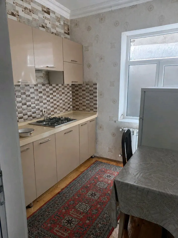 2 otaqlı 48 m² Baki şəhəri.Masazir  Köhnə tikili Kirayə verilir