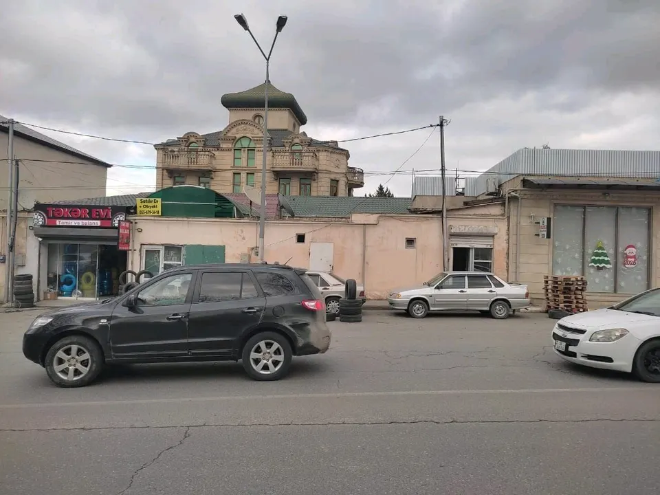 Həyət evi 2.20 m²