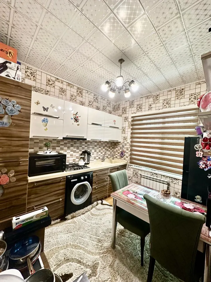 Həyət evi 64 m²