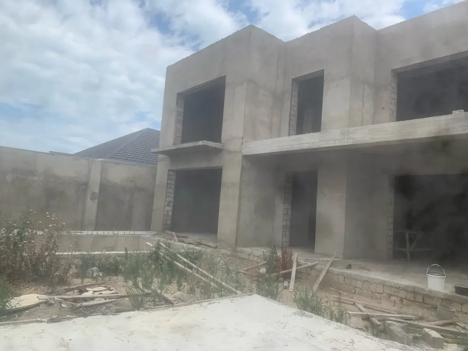 Həyət evi 400 m²