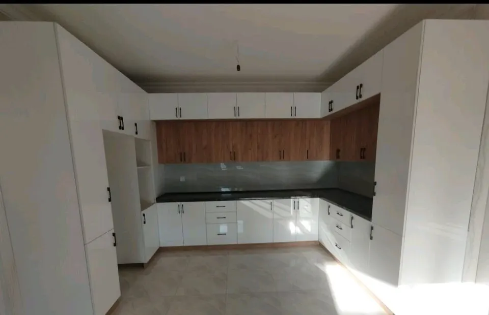 Müxtəlif formalarda mətbəxt mebel sifarişi