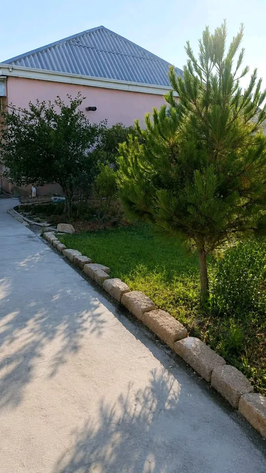 Həyət evi 200 m²
