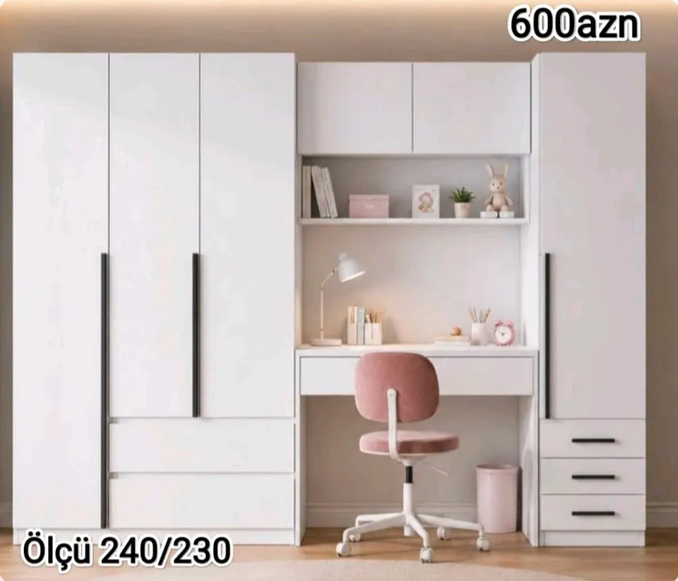 Kompüter masası