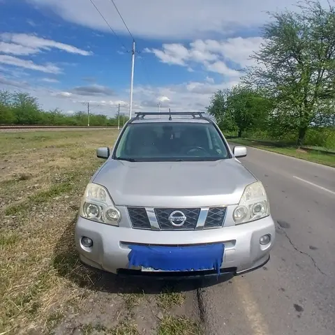 Nissan X-Trail 2008 il 272272 km