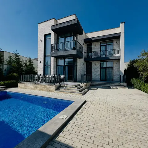Bağ evi 171 m² Kirayə Verilir Mərdəkan 8 sot