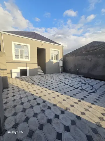Həyət evi 110 m² Satılır Binə qəs 2 sot