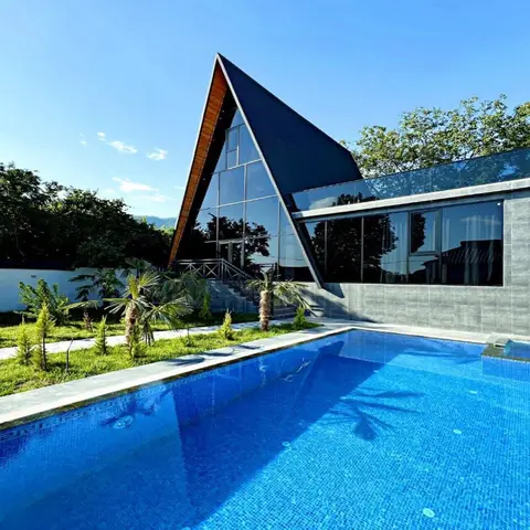 Bağ evi 158 m² Kirayə Verilir qebele 9 sot 2 mərtəbə