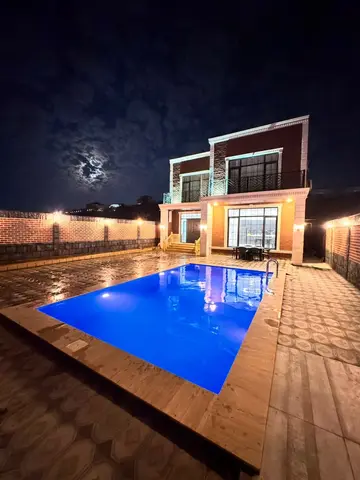 Villa 300 m² Kirayə Verilir Novxanı Heykəlli evlə üzbəüz 4 sot 2 mərtəbə