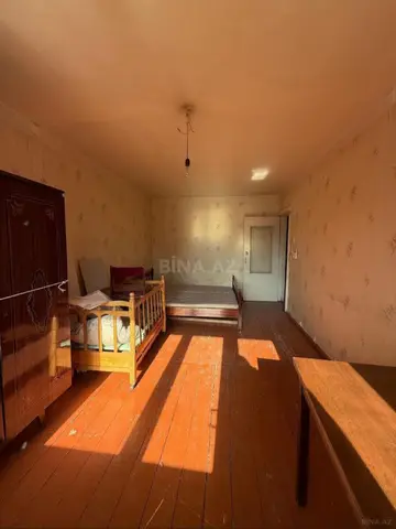 1 otaqlı 40 m² Köhnə tikili Продажа Xirdalan Heyder parki