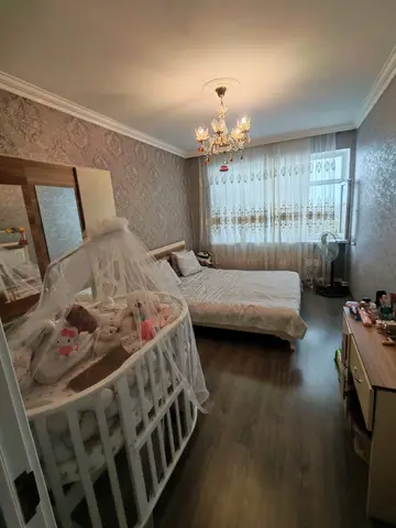 5 otaqlı 100 m² Köhnə tikili Satılır Zığ