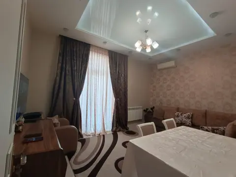 2 otaqlı 53 m² Yeni Tikili Продажа Qaraçuxur qəsəbəsi.