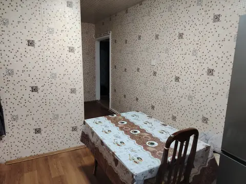 3 otaqlı 75 m² Köhnə tikili Satılır Hövsan qəsəbəsi.