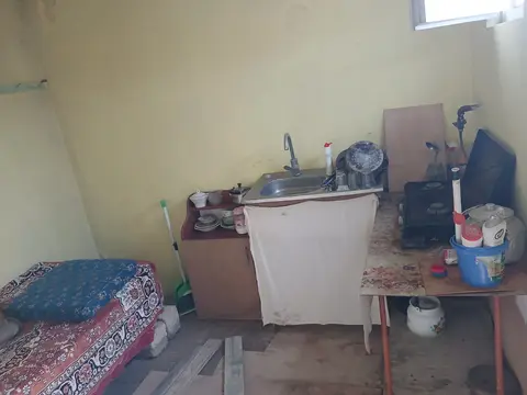 Həyət evi 40 m² Kirayə Verilir Buzovna 2 sot 1 mərtəbə