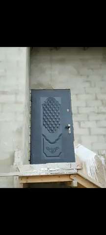 Pəncərələr, qapılar, eyvanlar