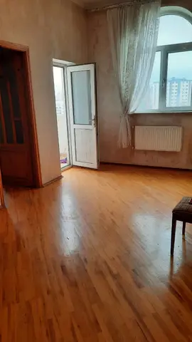 3 otaqlı 68 m² Yeni Tikili Satılır 3 m. Metro Memar Əcəmi. Bioloji Təbabətdə üzbəüz.