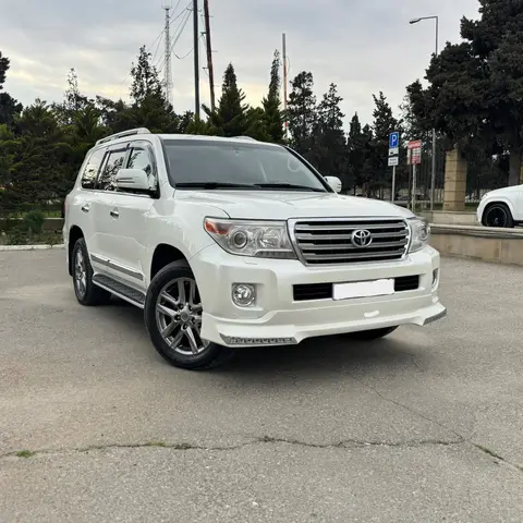 Toyota Land Cruiser Ağ mirvari 2013 il 347000 km
