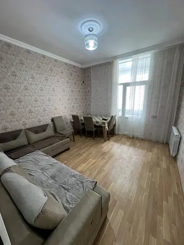 2 otaqlı 50 m² 4 Yeni Tikili Kirayə verilir