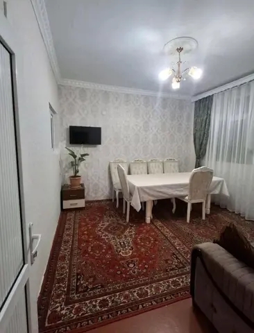 4 otaqlı 189 m² 26 cı məhəllə  Köhnə tikili Satılır