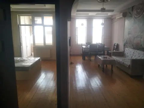 2 otaqlı 60 m² xirdalan seheri  Yeni Tikili Kirayə verilir
