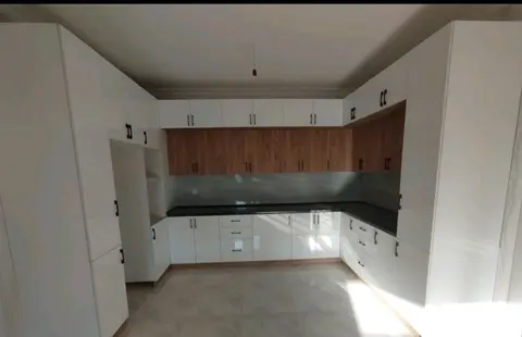 Müxtəlif formalarda mətbəxt mebel sifarişi