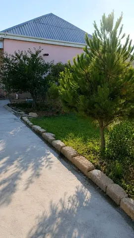Həyət evi 200 m²